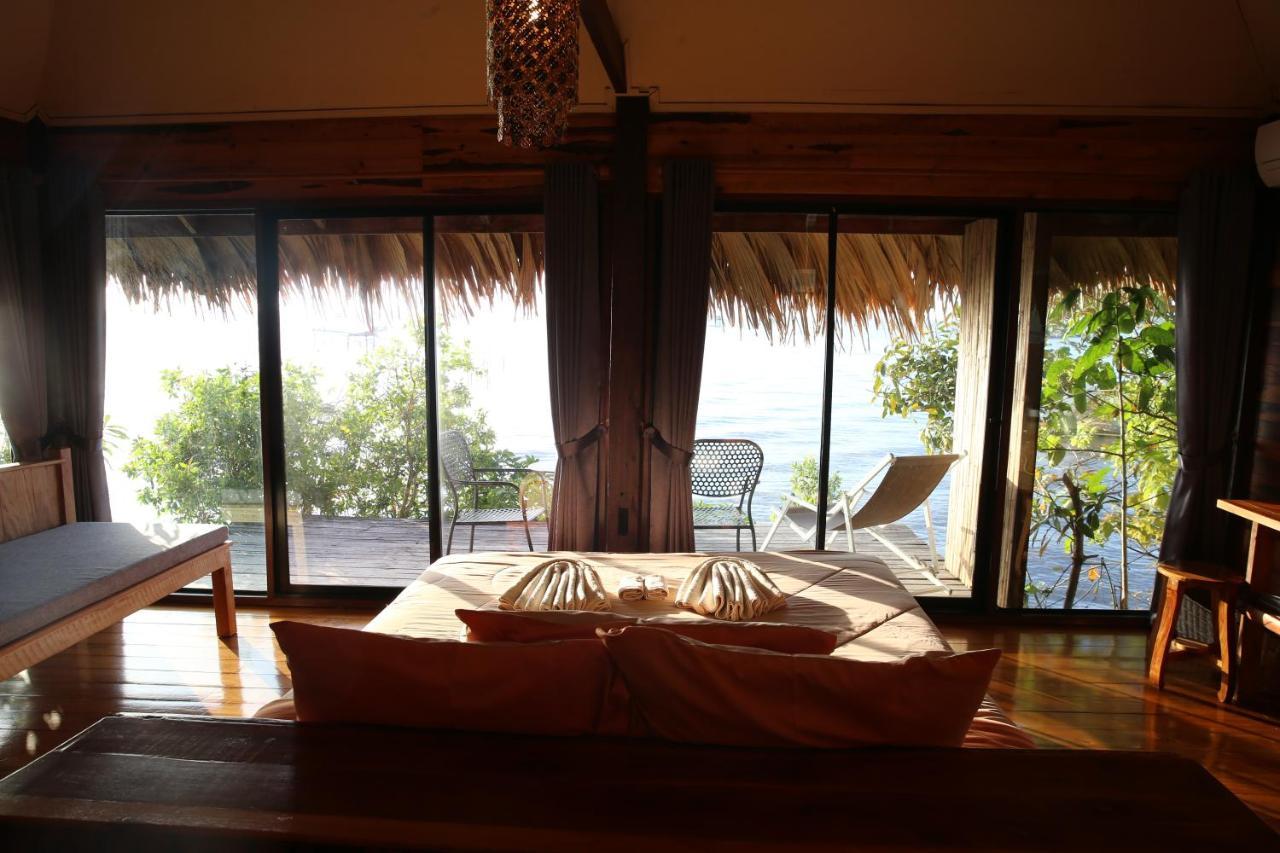 Wetlandcamp บ้านชายเล Phatthalung Bagian luar foto